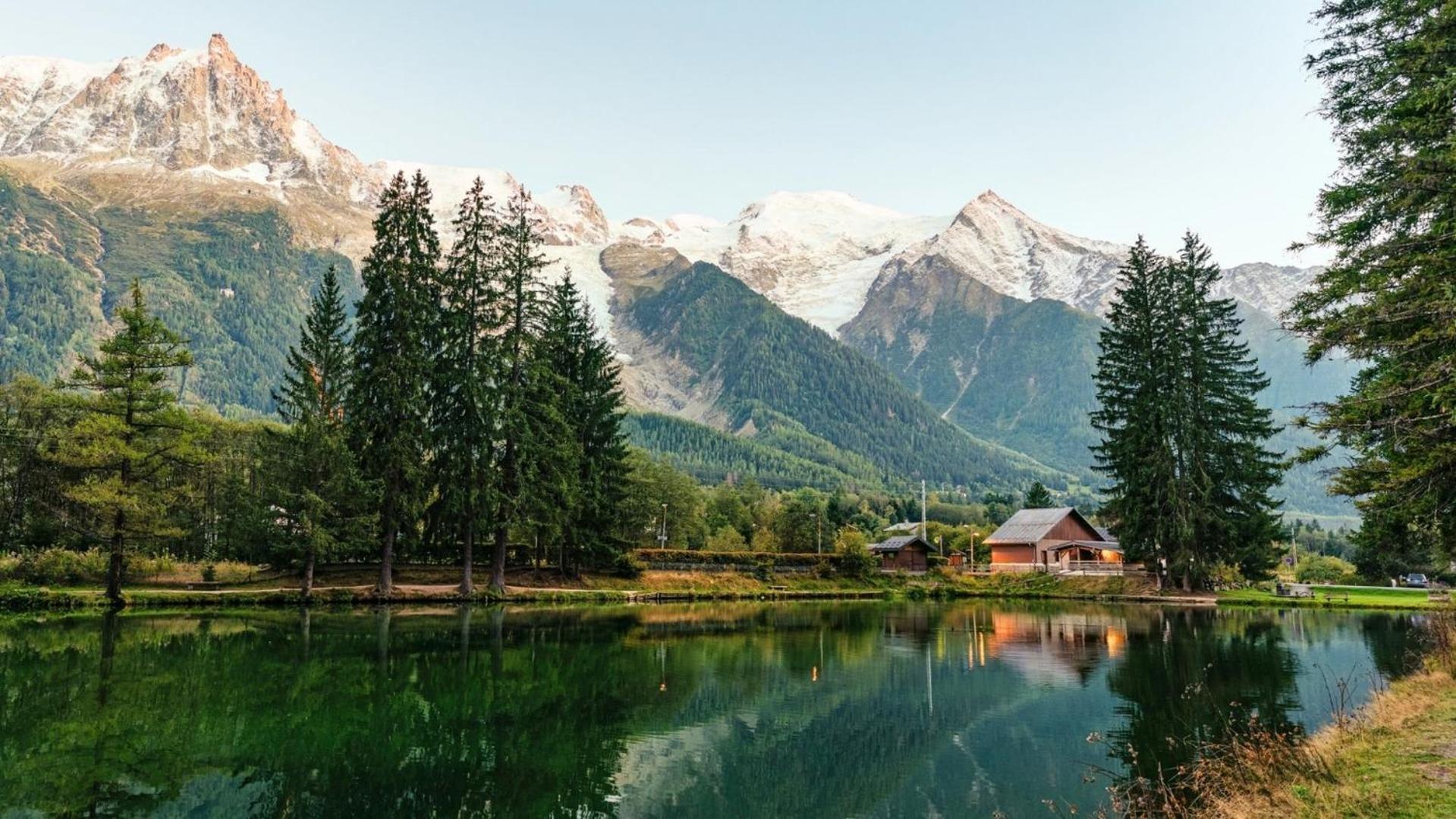 Chalet Yolo - Chalet Retreat In Central Chamonix Steam Room Exterior foto