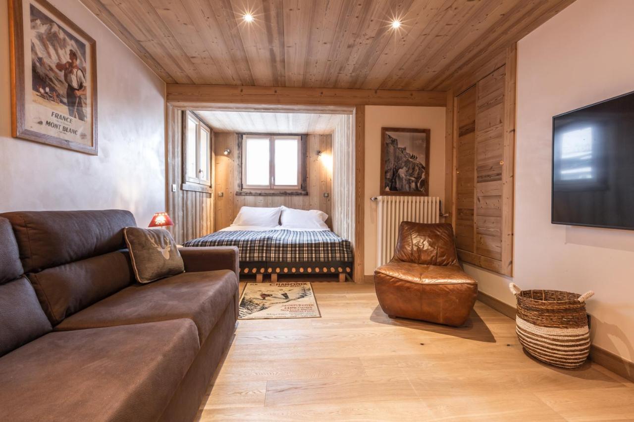 Chalet Yolo - Chalet Retreat In Central Chamonix Steam Room Exterior foto