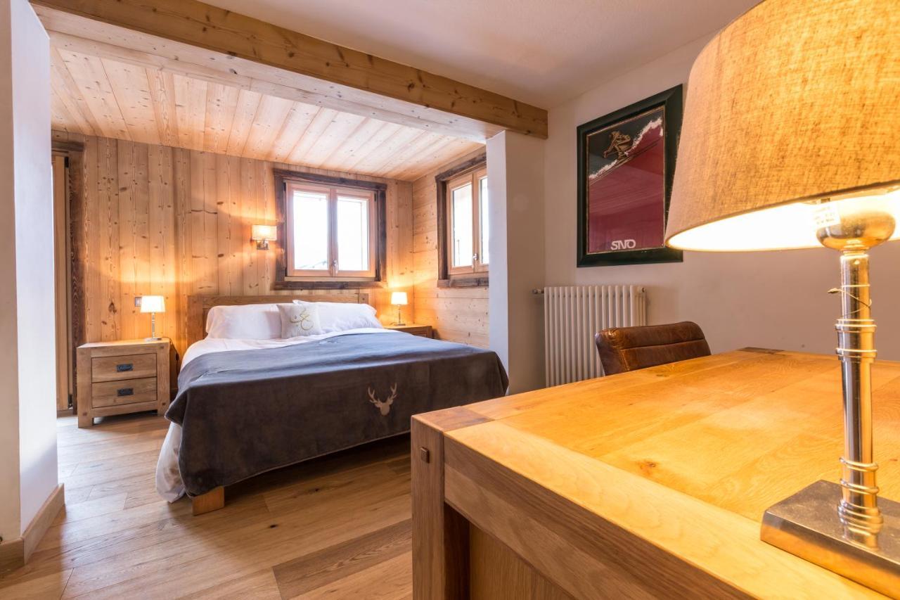 Chalet Yolo - Chalet Retreat In Central Chamonix Steam Room Exterior foto