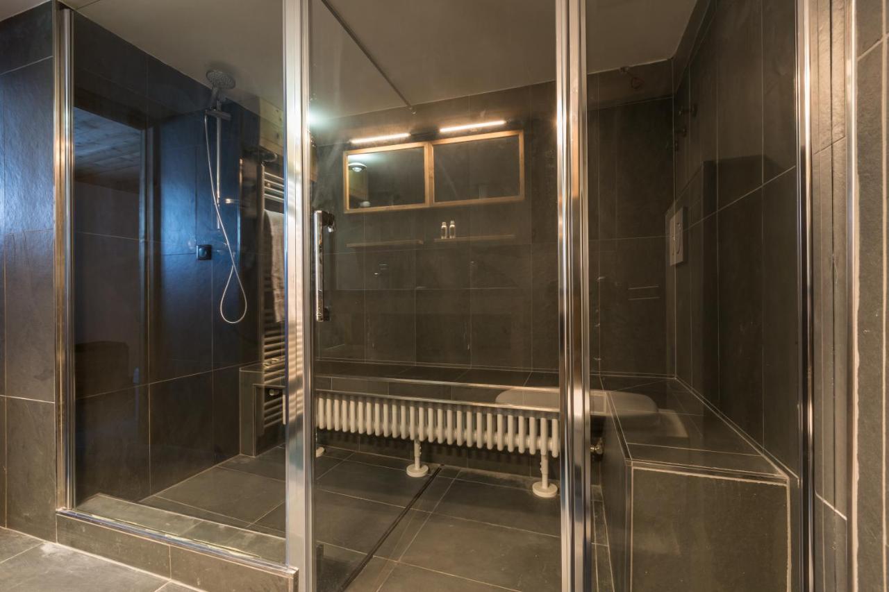 Chalet Yolo - Chalet Retreat In Central Chamonix Steam Room Exterior foto