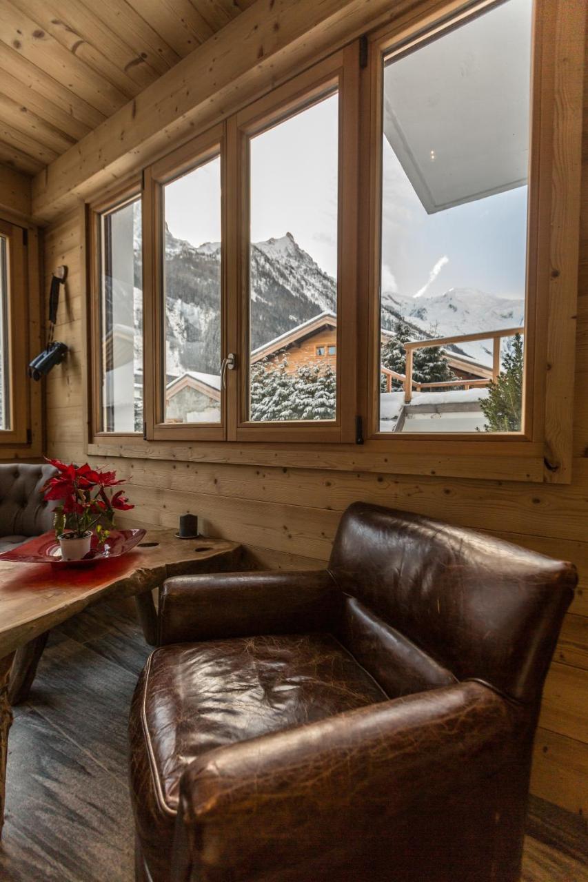 Chalet Yolo - Chalet Retreat In Central Chamonix Steam Room Exterior foto